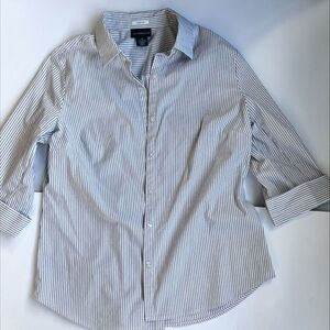 Liz Claiborne Short Sleeve Button Down